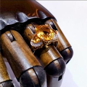 14k yellow gold citrine and diamond ring